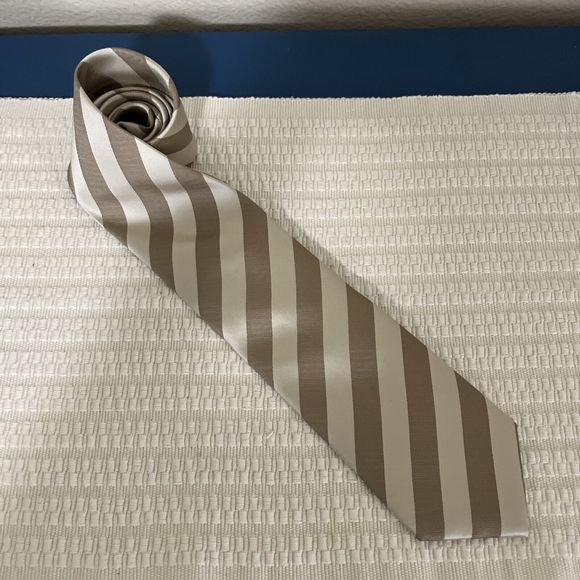Puccini Men's Beige Striped 100% Microfiber Neck Tie - Picture 1 of 5